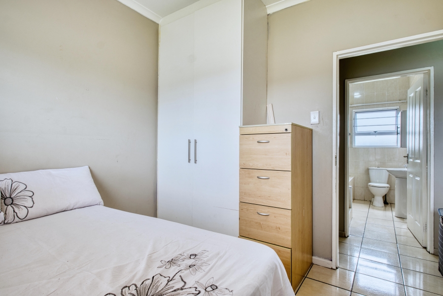 5 Bedroom Property for Sale in Fairview Eastern Cape